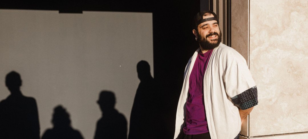 B E GOULANDRIS SHOP visual data 4