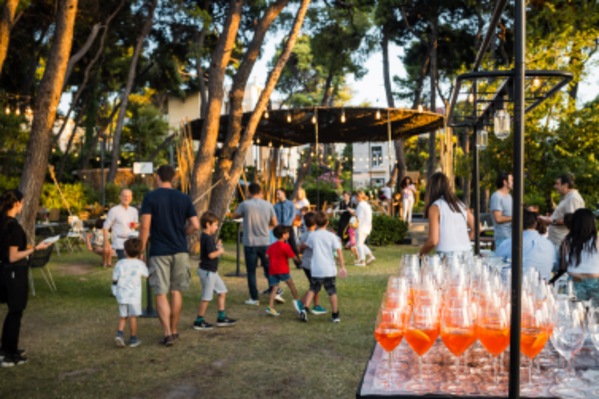 /news-domotel-kastri-kids-cinema-returns-with-family-film-screenings-all-summer-long_3
