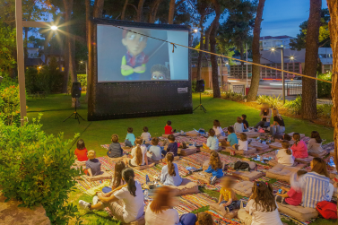 /news-kids-cinema-at-kastri-returns-with-family-film-screenings-all-summer-long_2