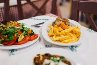 Athens - Honest Greek Food - Copyright Thomas Gravanis