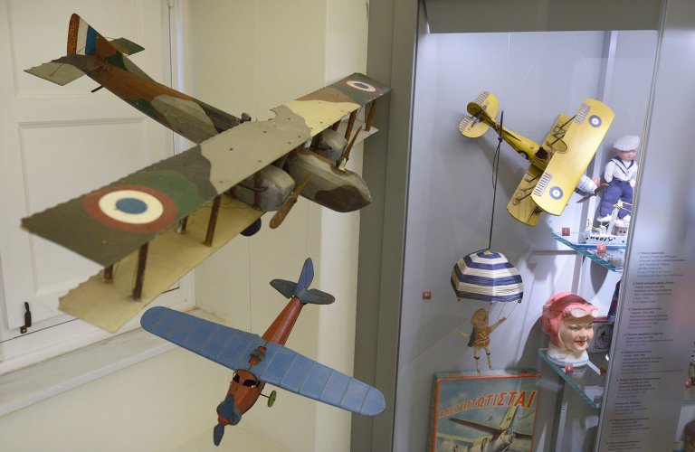 Courtoisie de: The Benaki Toy Museum