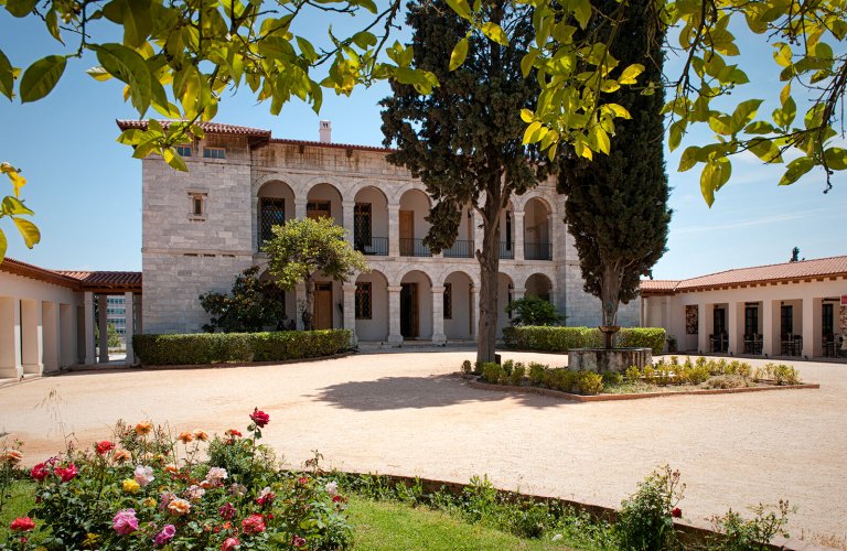 View of Villa Ilissia and the museum courtyard. | Courtesy: The Byzantine and Christian Museum.