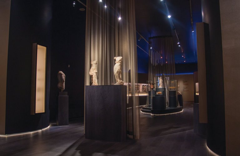 View of the The Countless Aspects of Beauty exhibition. | Courtesy: National Archaelogical Museum