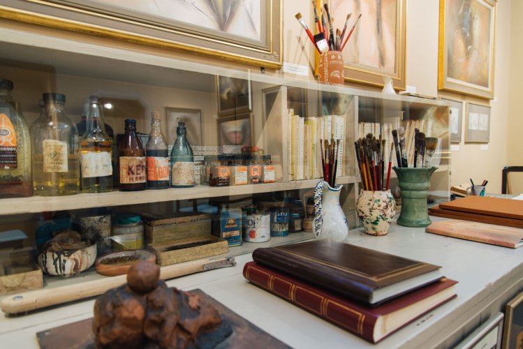 View of the artist's studio. | Photo: Thomas Gravanis