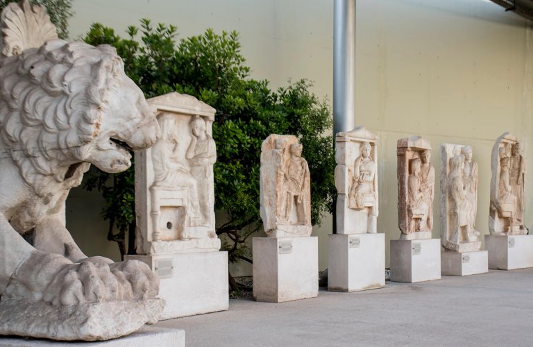 Outdoor exhibition of sculptures and carvings. | Courtesy: Archaeological Museum of Piraeus