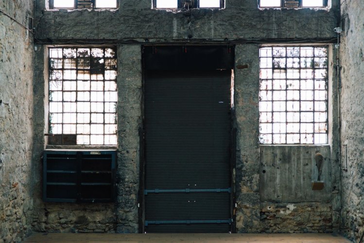 the door of Rodeo Gallery in Piraeus